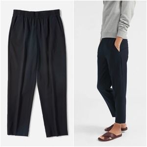 Everlane Women's Straight Leg Pants in Black